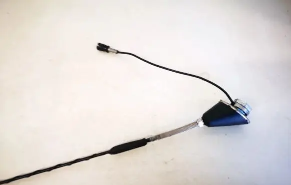 Volkswagen Polo IV 9N3 Aerial GPS antenna