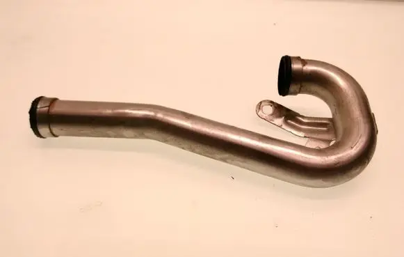 Nissan Qashqai EGR valve line/pipe/hose