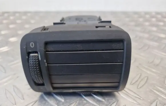 Volkswagen PASSAT B5.5 Dashboard side air vent grill/cover trim 3B0819704D