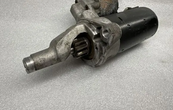 Audi A6 Allroad C5 Starter motor 059911023H