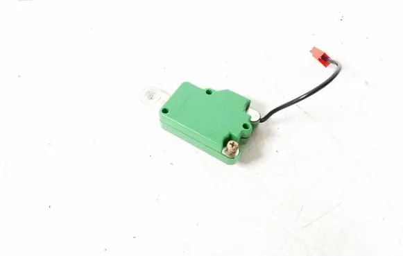 Mercedes-Benz S W220 Antenna control unit A2208202389