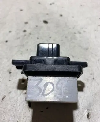 Heater blower motor/fan resistor
