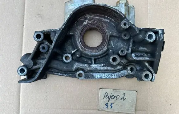 Mitsubishi Pajero Oil pump MD302234 MD308625