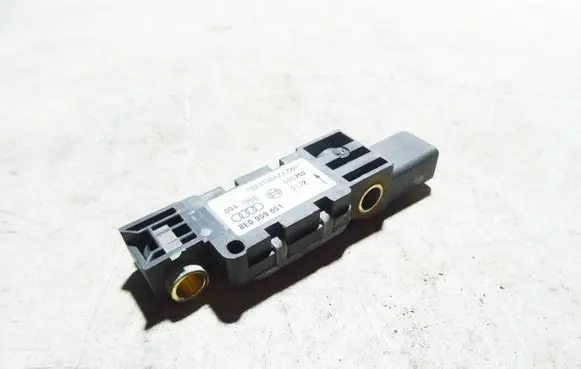 Audi A4 S4 B6 8E 8H Airbag deployment crash/impact sensor 8E0959651