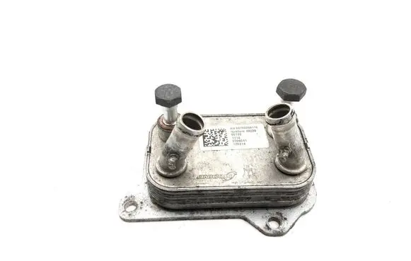 Maserati Ghibli Engine oil radiator 06700058110