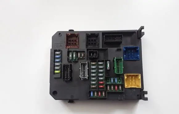 Peugeot 508 Comfort/convenience module 9664992380