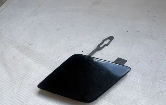 Peugeot 3008 II Front tow hook cap/cover 9836770277