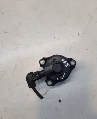 Mercedes-Benz CLS C219 Camshaft position sensor A2720510177