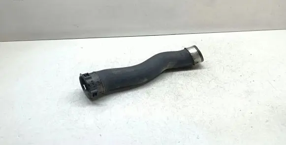 BMW 3 E90 E91 Intercooler hose/pipe 