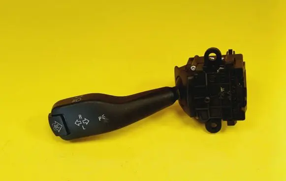 BMW 3 E46 Indicator stalk 8363668K