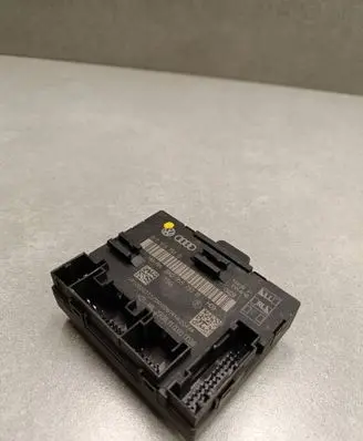 Audi Q3 8U Door control unit/module 8X0959793B