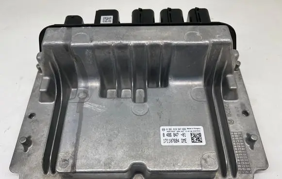 Mini One - Cooper F56 F55 Engine control unit/module ECU 8486847 171107684