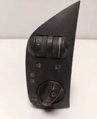 Volkswagen Polo Light switch 6N1941531N 1655