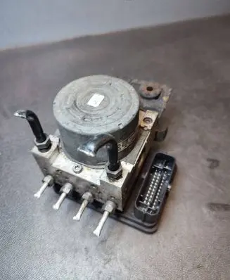 Opel Vivaro ABS Pump 476601418R