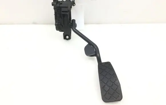 Audi A6 S6 C5 4B Accelerator throttle pedal 8E2721523A