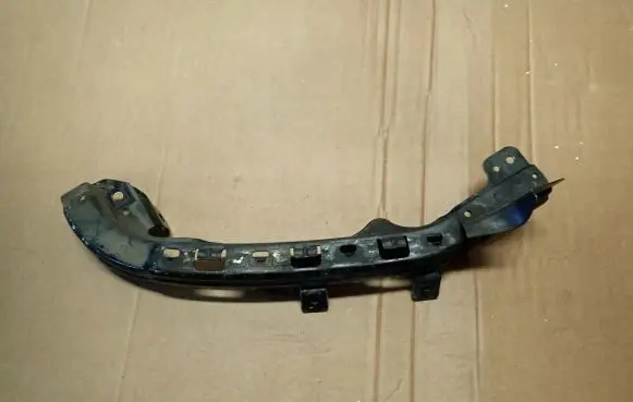 Subaru Forester SG Headlight/headlamp mounting bracket