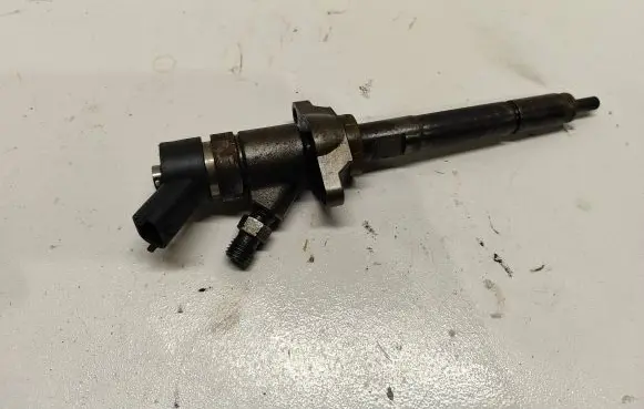 Ford Focus Fuel injector 0445110239