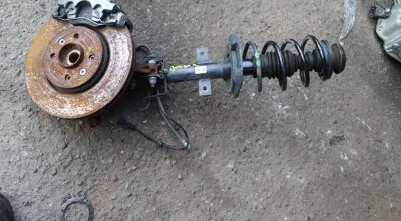 Dacia Jogger Front wheel hub spindle knuckle