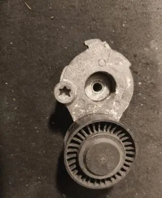 Porsche Cayenne (92A) Generator/alternator belt tensioner 059903133J 56647311
