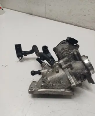 Skoda Octavia Mk3 (5E) Throttle valve 04L128063T