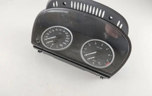 BMW 5 E60 E61 Speedometer (instrument cluster) 6974572 110080213