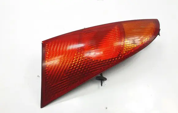Ford Focus Rear/tail lights 1M51-13405-AD