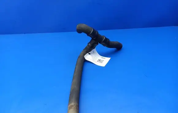Mercedes-Benz S W140 Engine coolant pipe/hose
