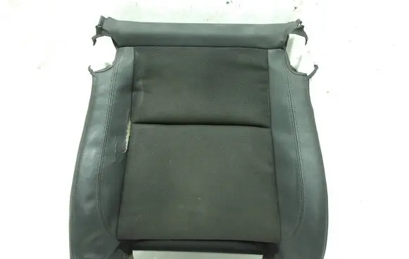 BMW 1 E82 E88 Front passenger seat 