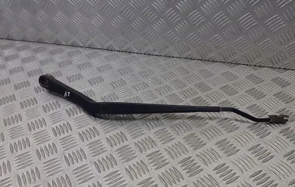 Opel Insignia A Front wiper blade arm 13227398