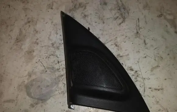 Volvo S60 Front door high frequency speaker 30781067