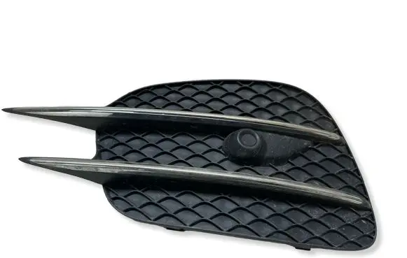 Mercedes-Benz Vito Viano W447 Front bumper lower grill 