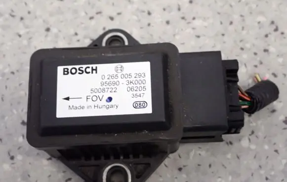 Hyundai Sonata ESP acceleration yaw rate sensor 95690-3K000