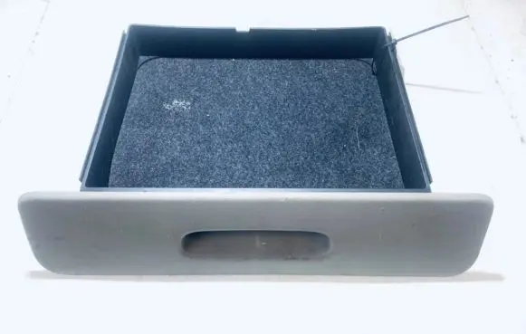 Renault Scenic II - Grand scenic II Glove box 8200223825 8200223826