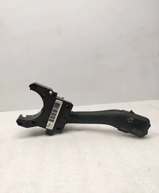 Volkswagen PASSAT B5.5 Wiper switch 4B0953503H