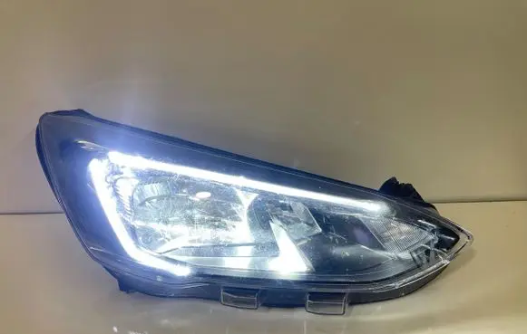 Ford Focus Headlight/headlamp MX7B13E014CC