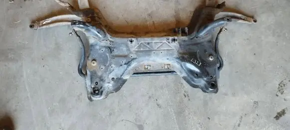 Citroen C4 II Front subframe