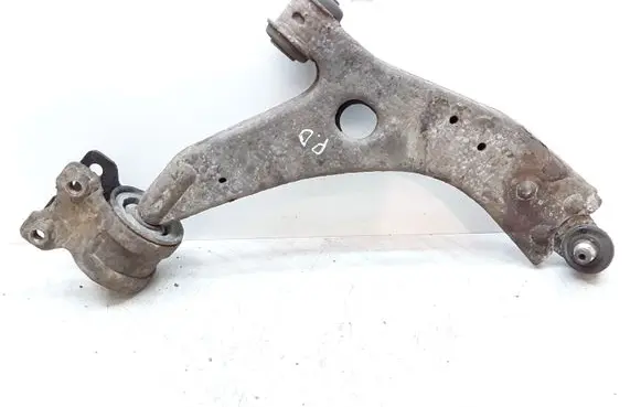 Volvo S40 Front lower control arm/wishbone