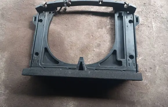 Volvo V40 Spare wheel section trim 31389394