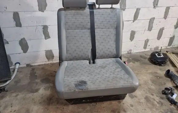 Volkswagen Transporter - Caravelle T5 Front double seat 