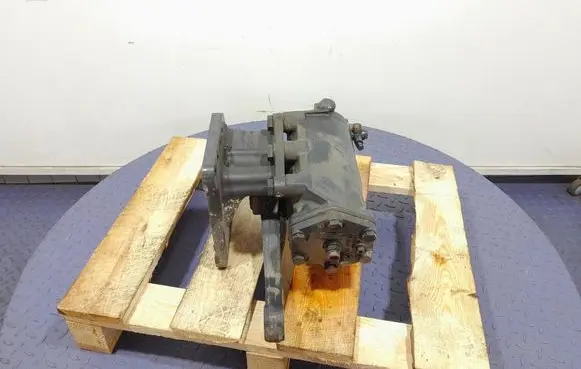 AC 428 Steering rack 
