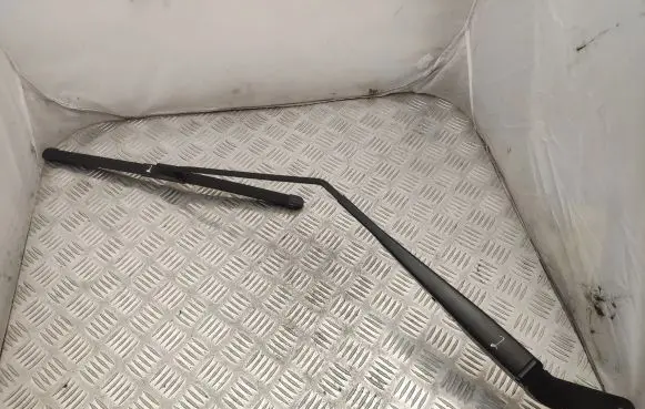 Honda Civic X Windshield/front glass wiper blade 