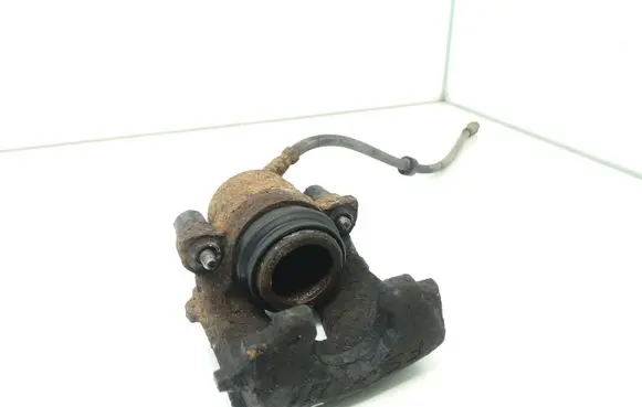 Volkswagen Golf IV Front brake caliper