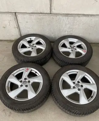 Audi Q3 F3 R16 alloy rim 83A601025H