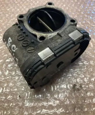 Volvo S60 Throttle valve 8692720 08W134 0281002701