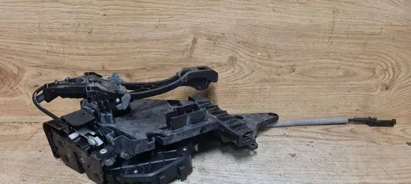Volvo S80 Rear door lock 30784494