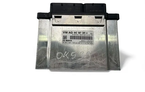 Seat Leon (5F) Engine control unit/module ECU 04E907309A 0261S07726