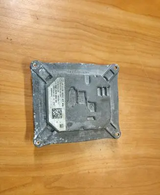 Mercedes-Benz S W221 Headlight ballast module Xenon A2168203789 732929500 10EEG090143