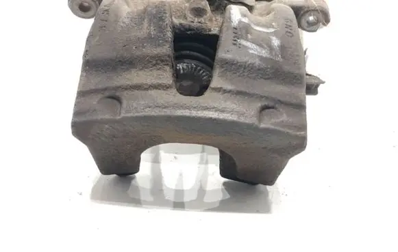 Audi Q7 4M Rear brake caliper