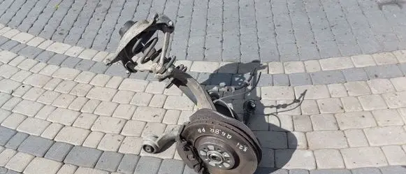 Audi Q5 SQ5 Front wheel hub spindle knuckle
