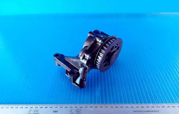 Volkswagen Crafter Oil pump 03L115105B 03L115263